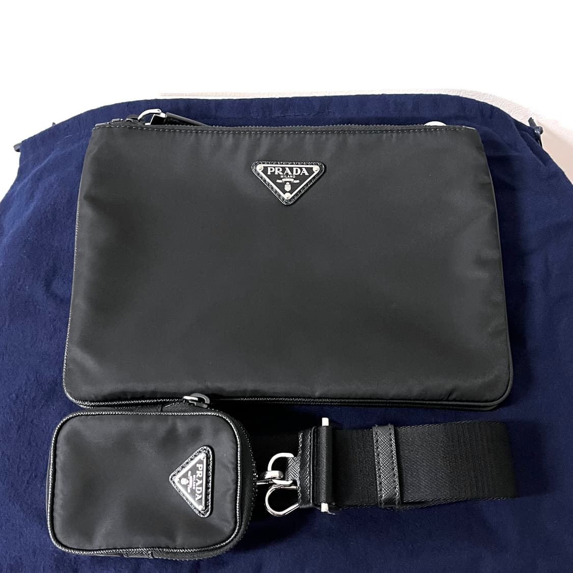[S급/정품] 프라다 리나일론 블랙 숄더백 크로스백 가방 상품이미지1