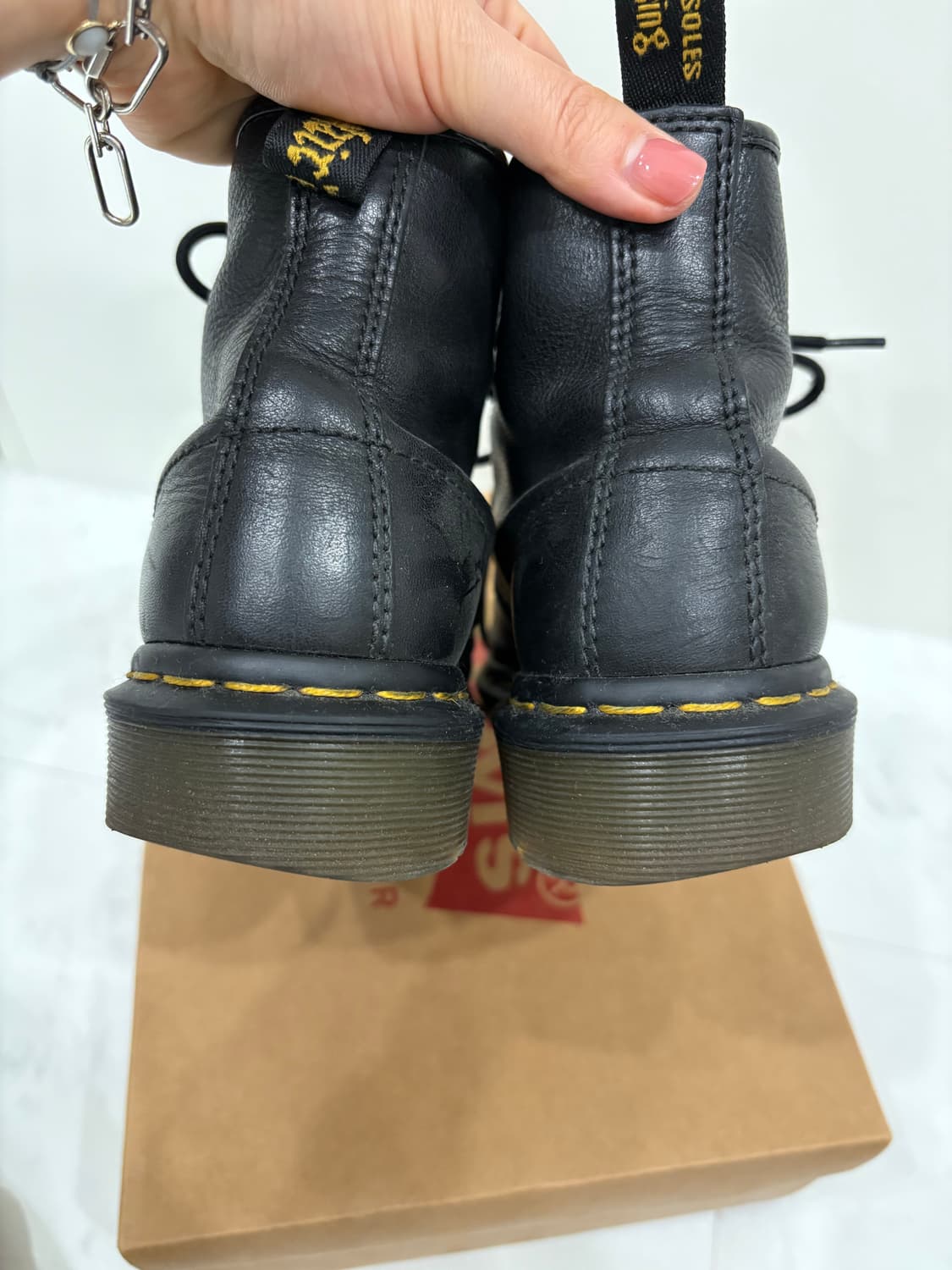 dr.martens 6홀 boots  상품이미지7