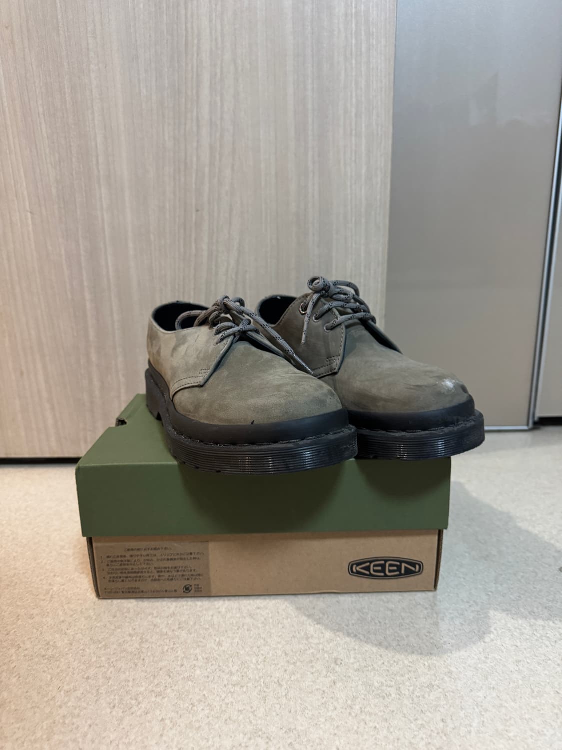 1461 3홀 니켈 마일드 누벅 WP 그레이 상품이미지2