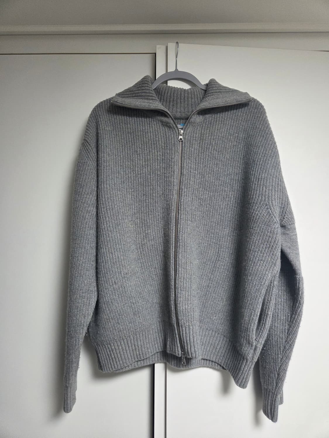 홀리선 마샬풀업집업 라지 상품이미지1