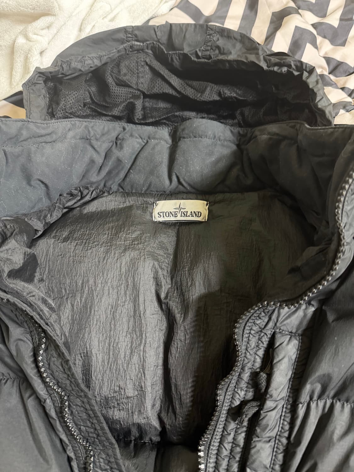 스톤아일랜드 크링클랩스 조끼패딩 xl 상품이미지4