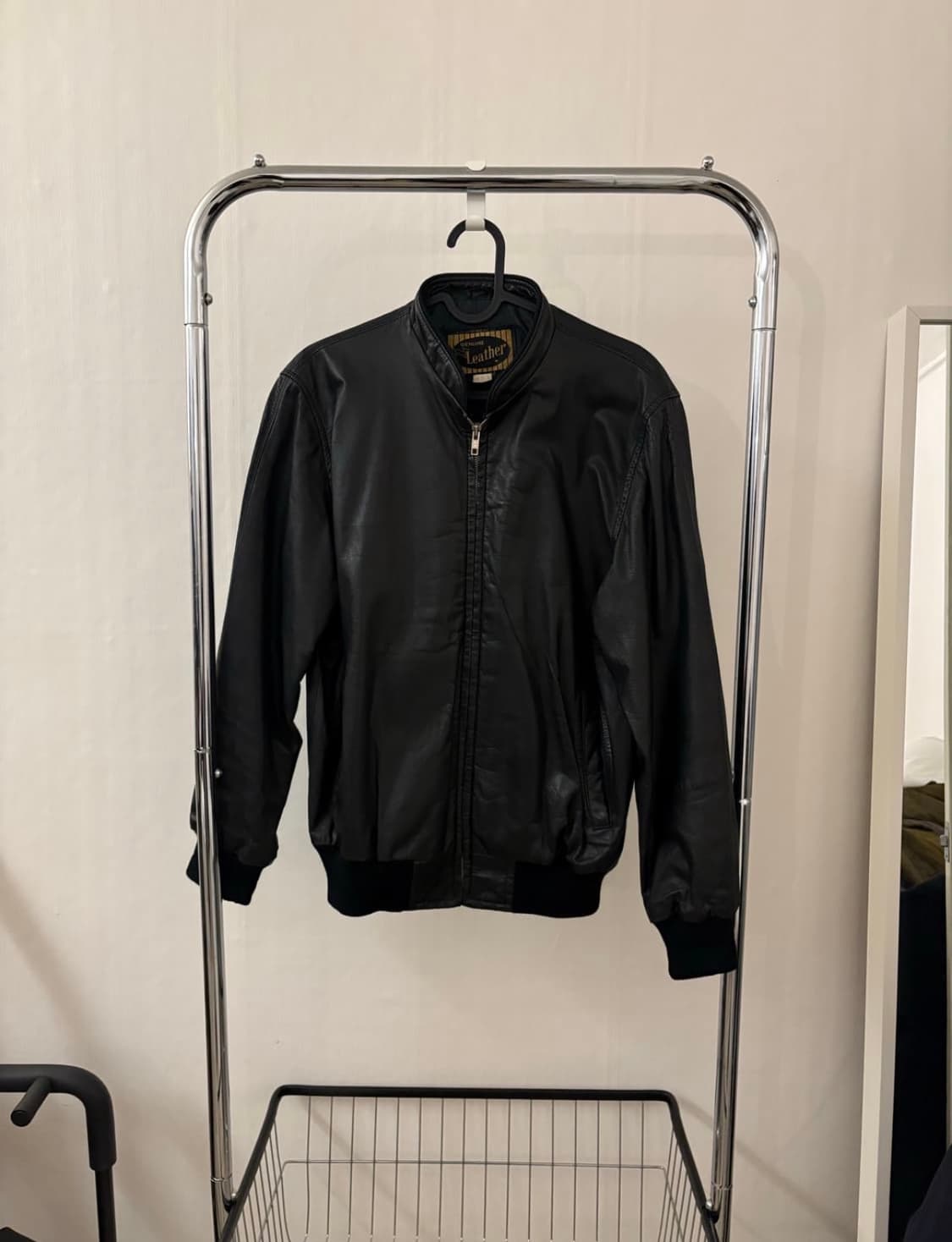 Vtg cow leather bomber 상품이미지1