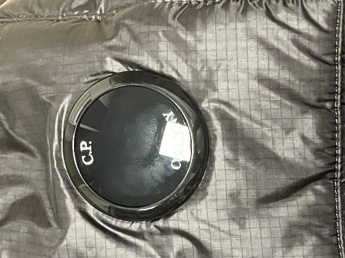 CP컴퍼니 DD쉘 다운 자켓 블랙M 상품이미지4