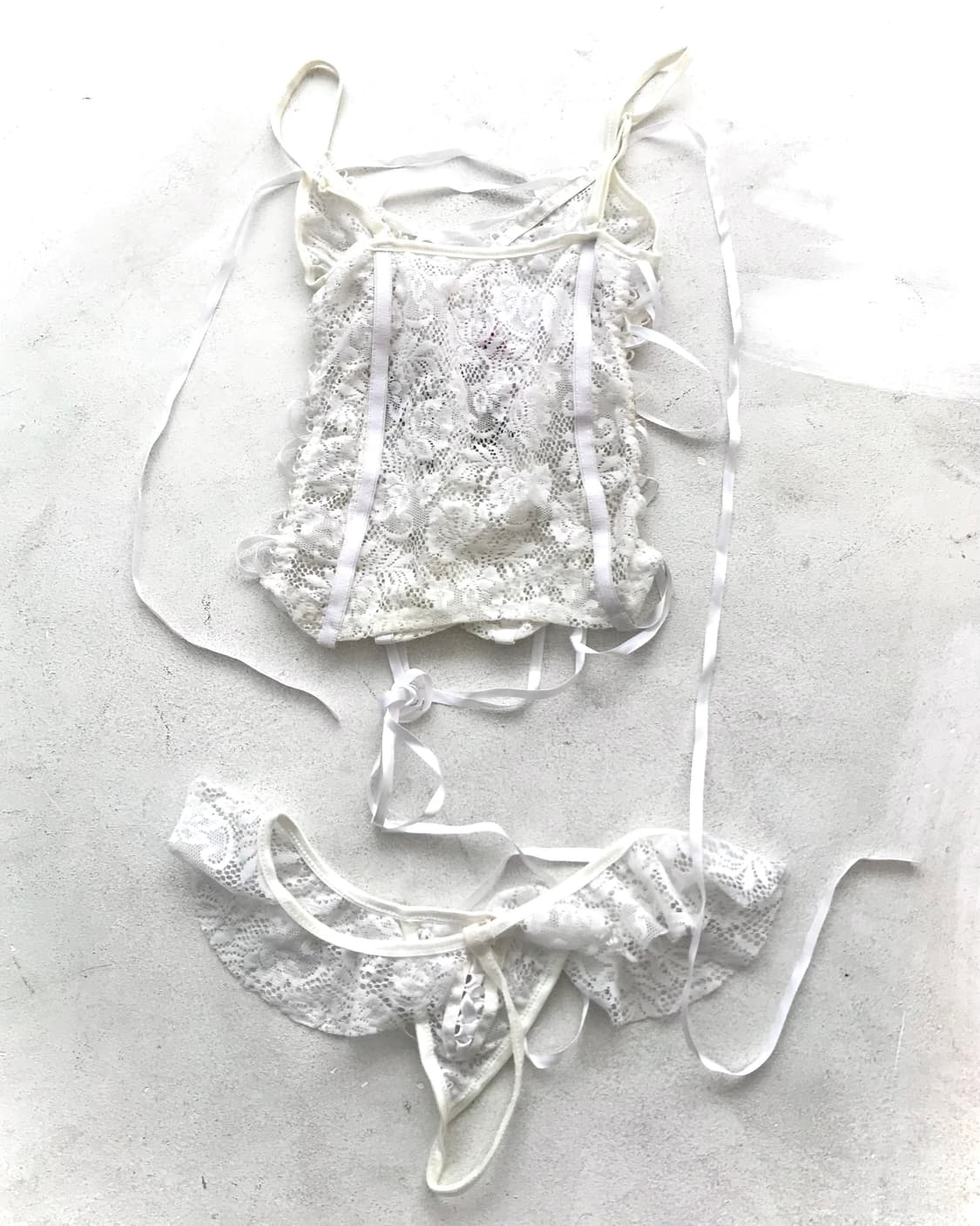 White lace eyelet strap top&T-panty 상품이미지2