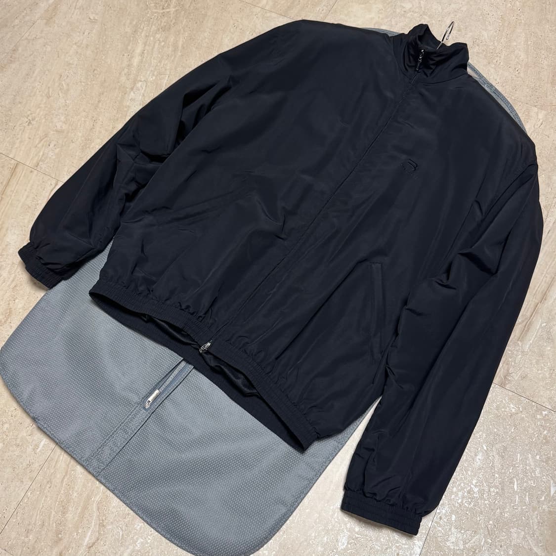 [3] 발렌시아가 스포티 비 오버사이즈 트랙자켓 블랙 상품이미지2