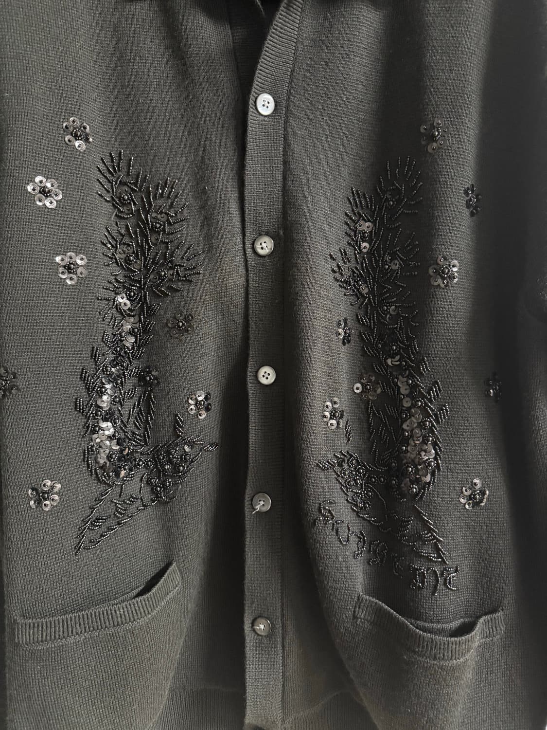 [XL] 슈프림 아플리케 비디드 비즈 가디건 상품이미지6