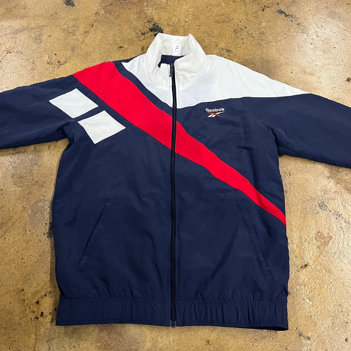 [정품/XL] 리복 네이비 레드 바람막이 자켓 b16 상품이미지3