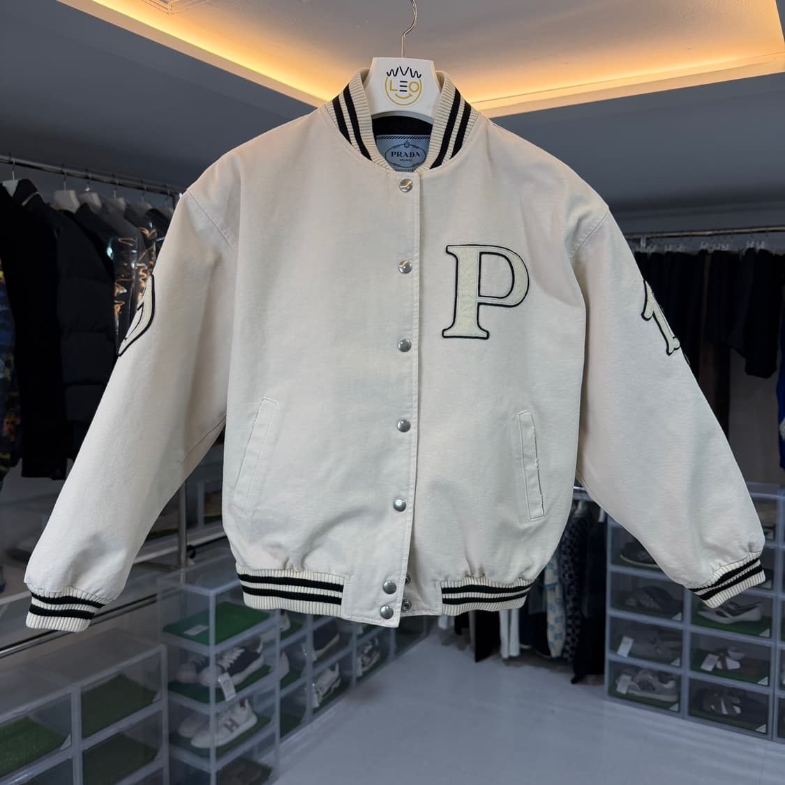 [리오브] 프라다 키드 모헤어 봄버 바시티 자켓 상품이미지1