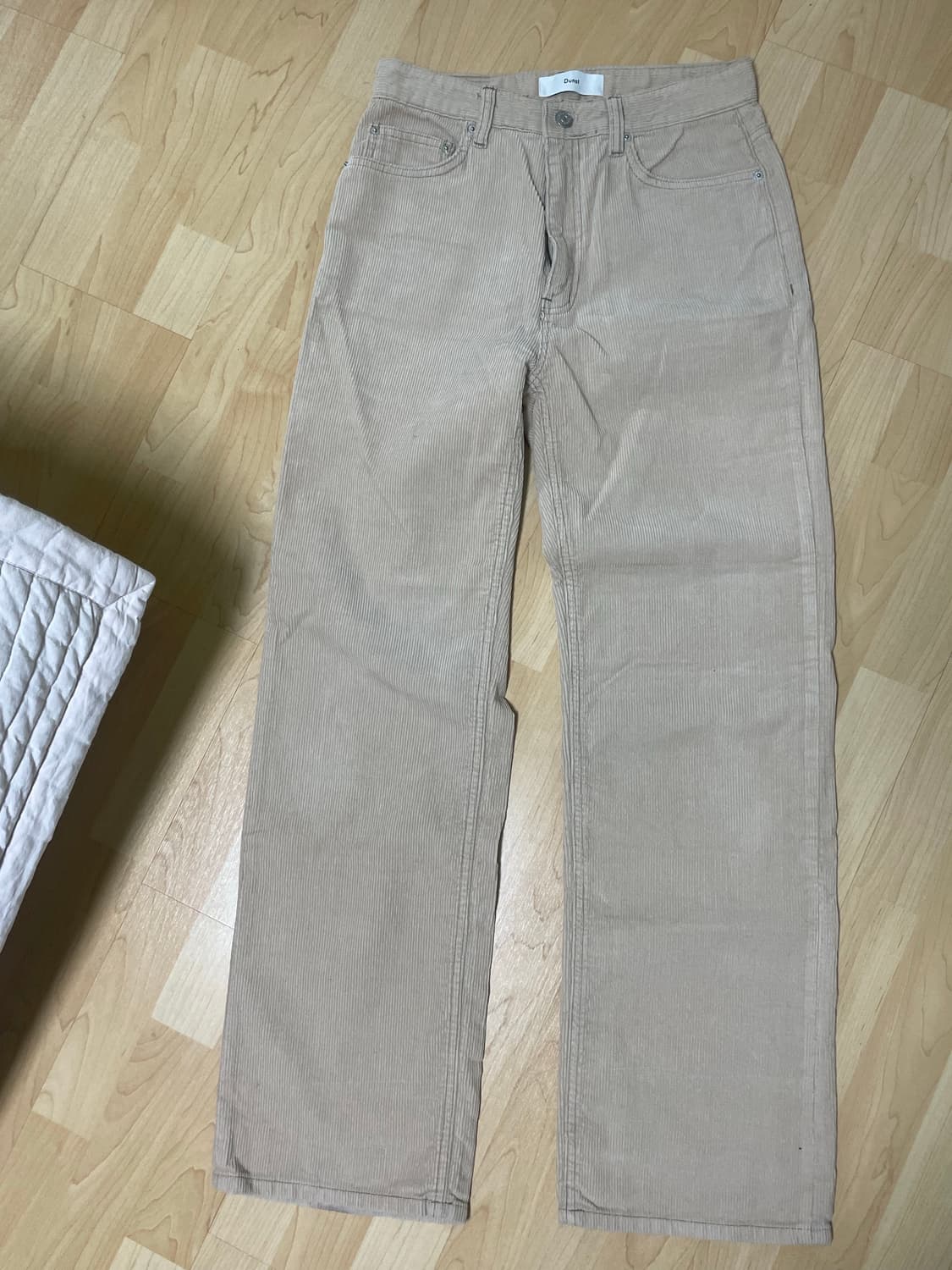 던스트 세미와이드 코듀로이 진 상품이미지1