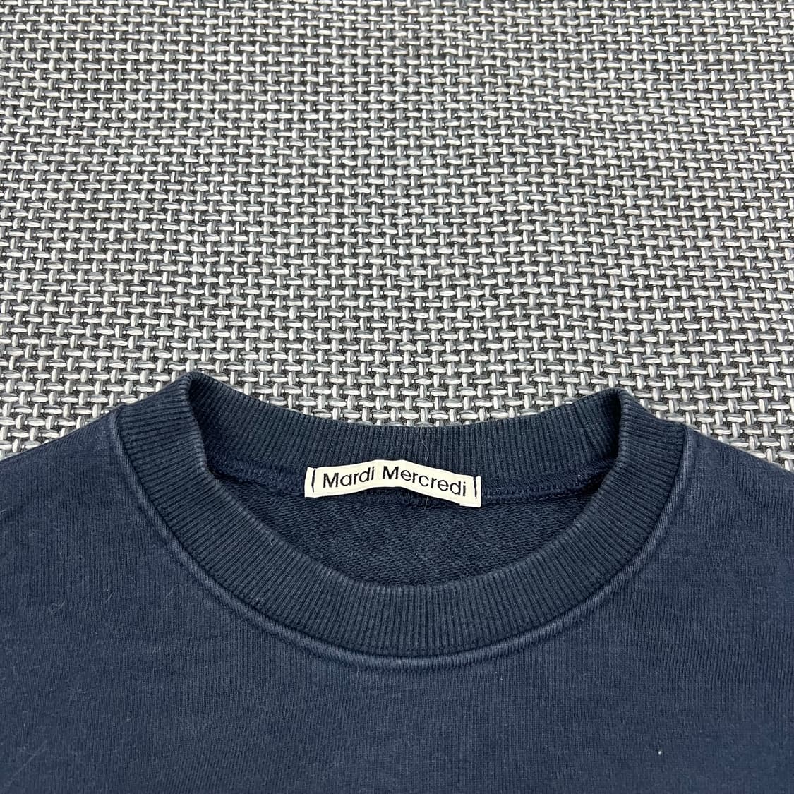 마르디메크르디 맨투맨 상품이미지2