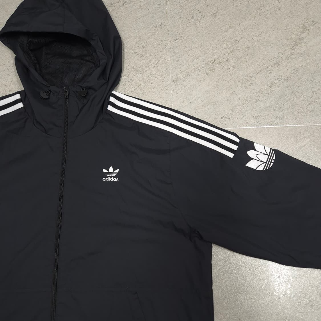 아디다스 바람막이 2xl 20년식 파이어버드 윈드브레이커 상품이미지3