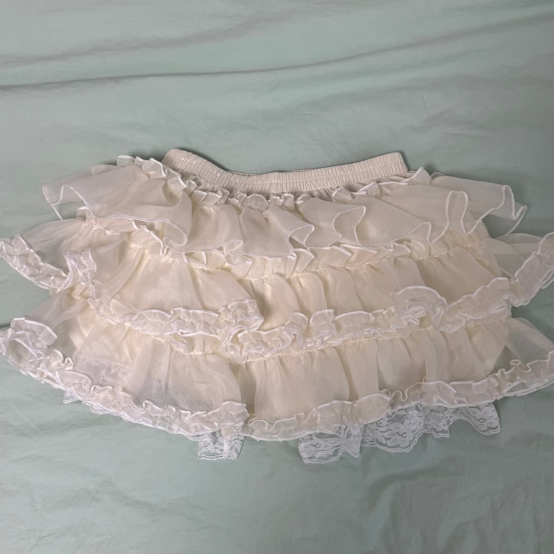 러프넥 튜튜 팬츠 스커트 크림 상품이미지1