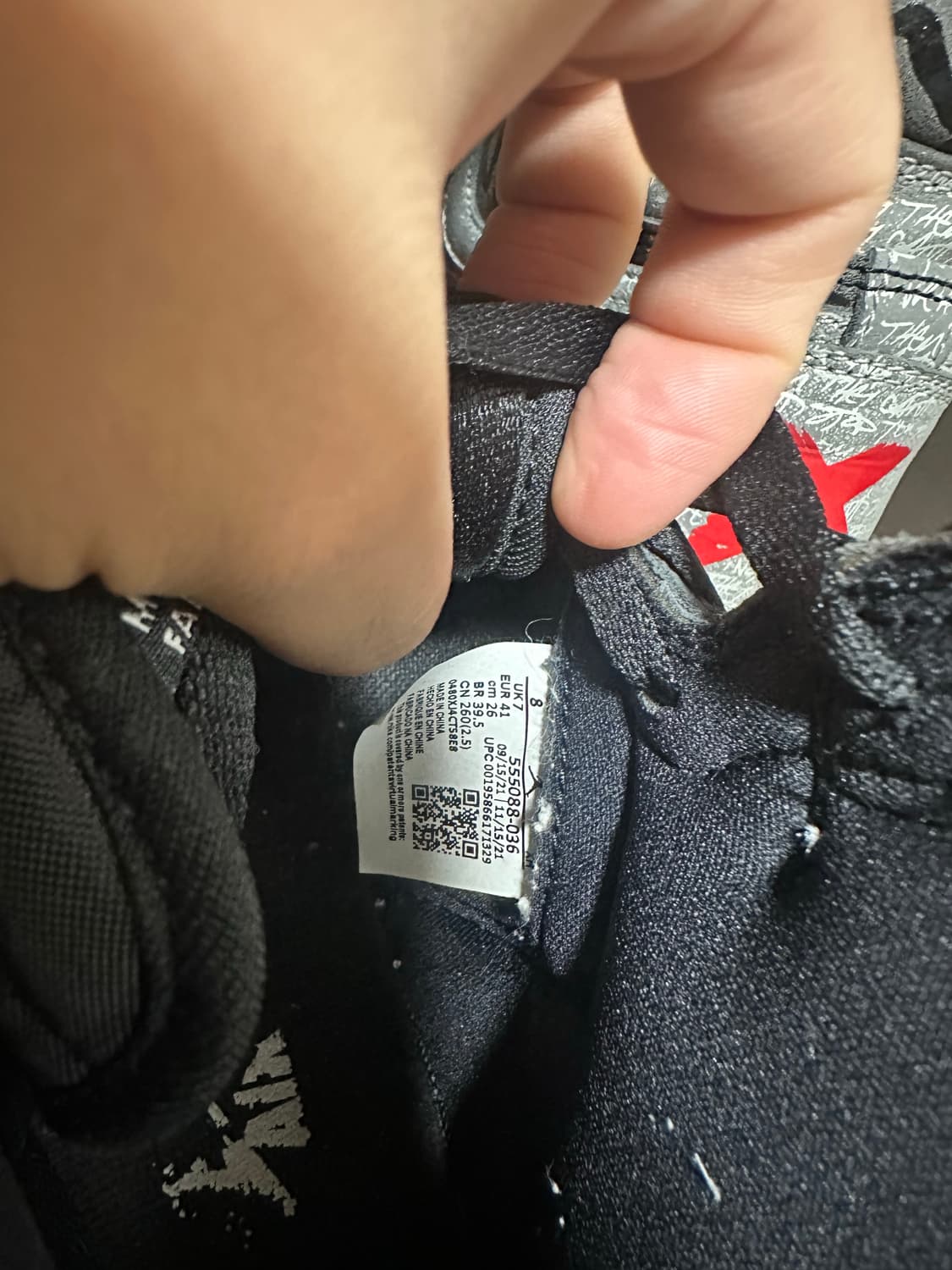 조던 1 레트로 하이 OG 리벨리어네어 260 상품이미지6