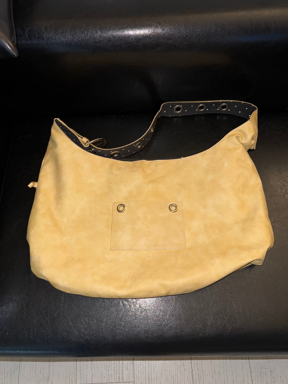 레터리 버클 리버시블 숄더 백  상품이미지1