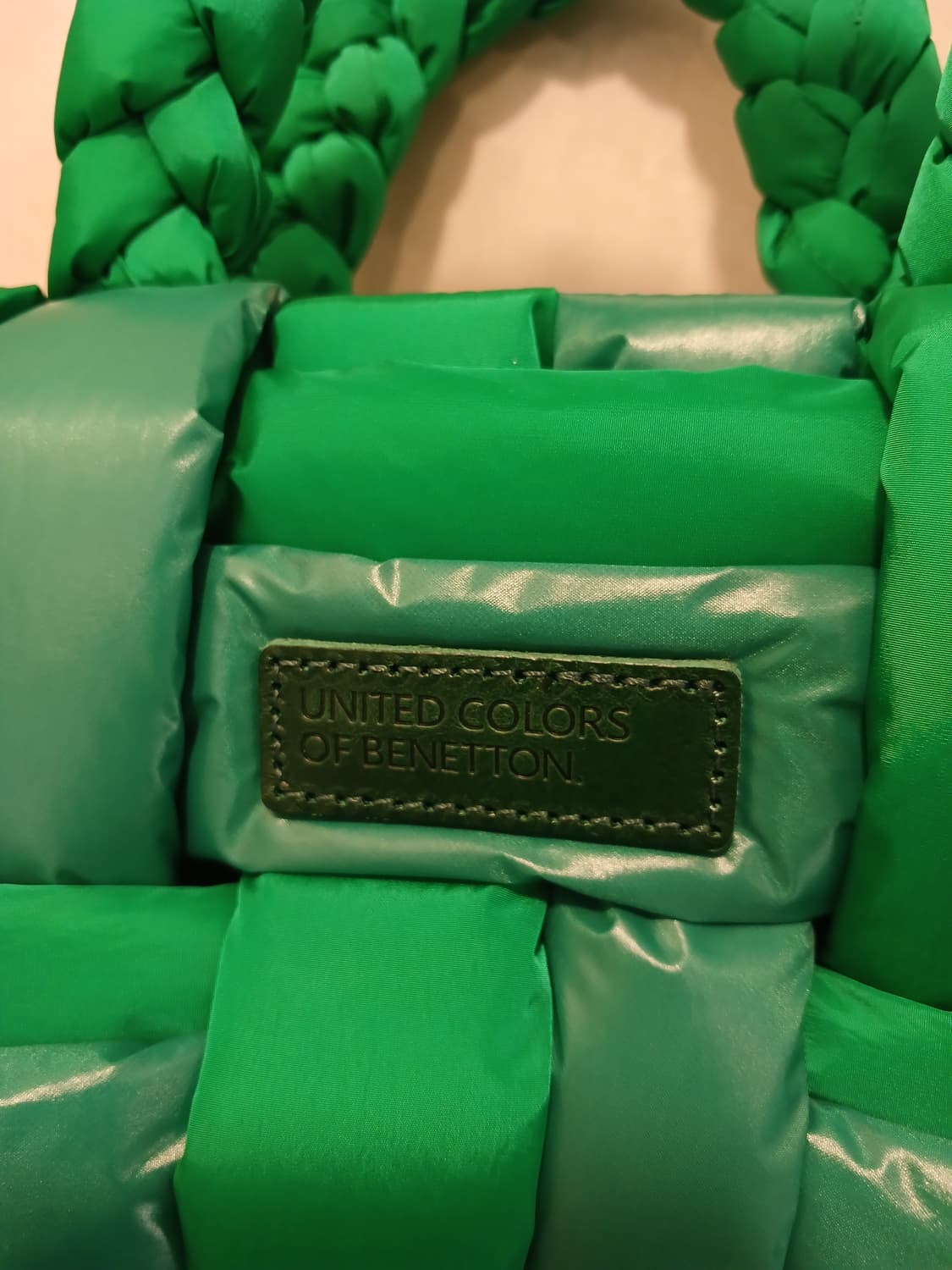 베네통 정품 여성 퀼팅 패딩 가방 상품이미지2