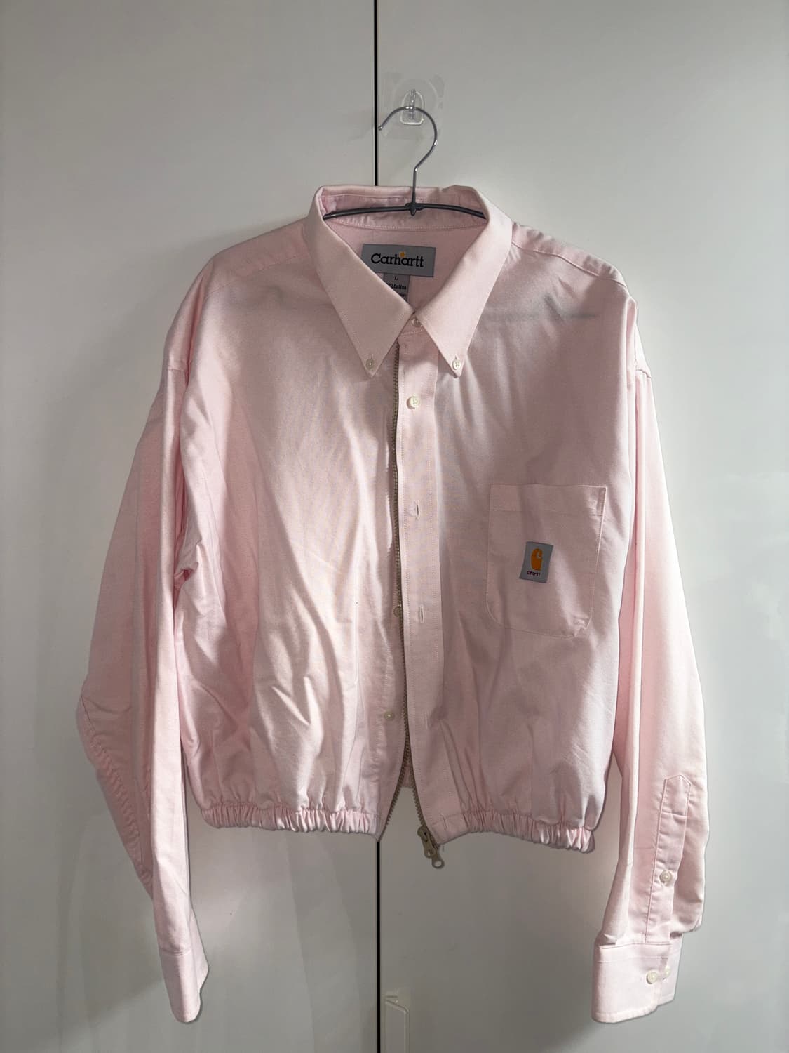 칼하트 핑크 셔츠 크롭 집업 상품이미지1