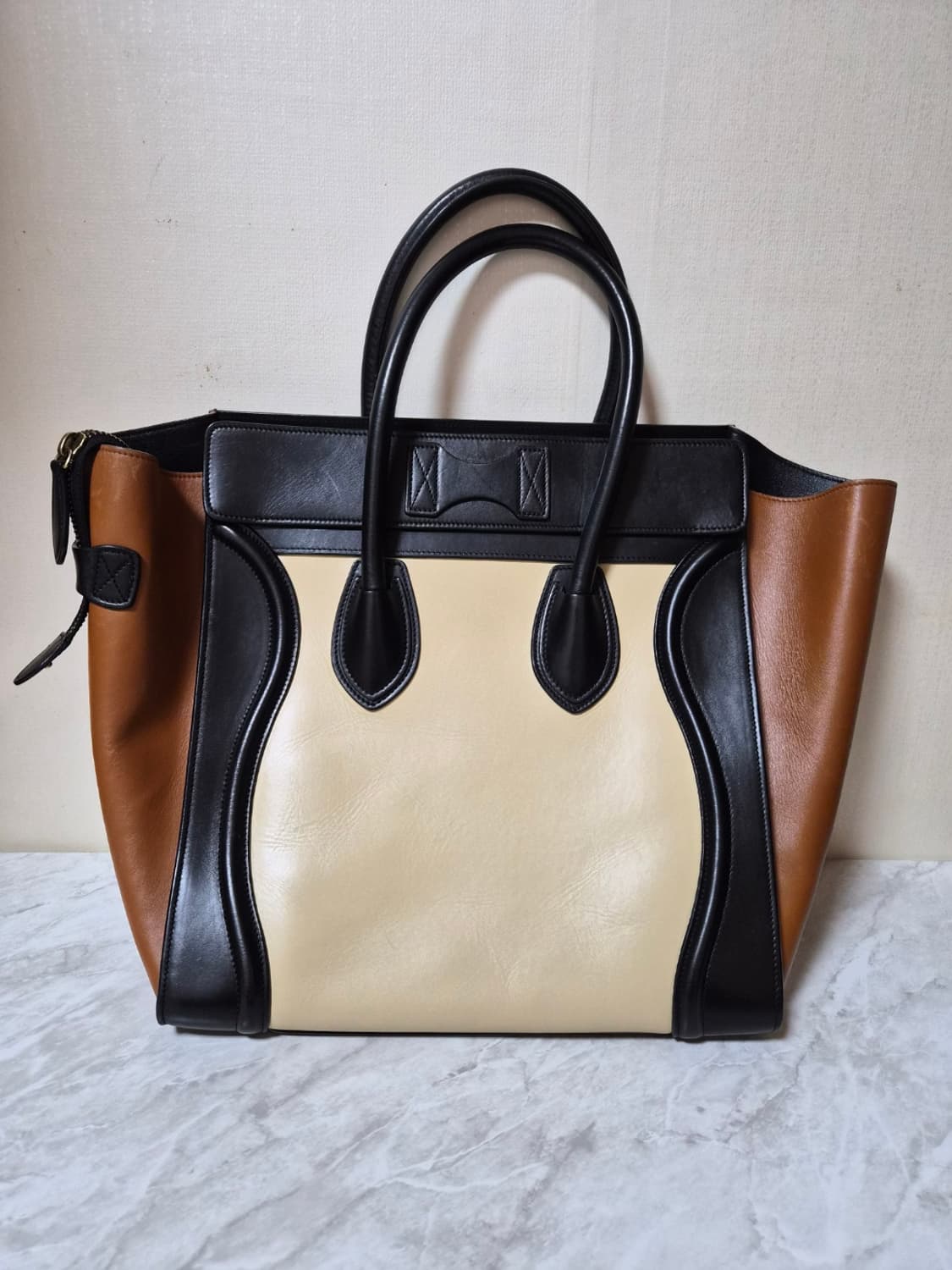 셀린느 러거지백 토트백  상품이미지2