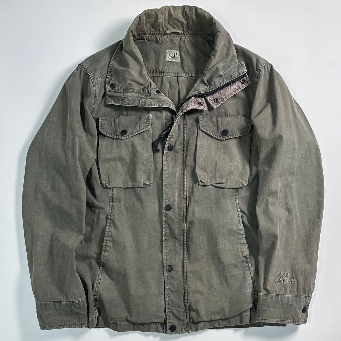 Cp컴퍼니 카키 페이딩 투포켓 자켓 상품이미지1