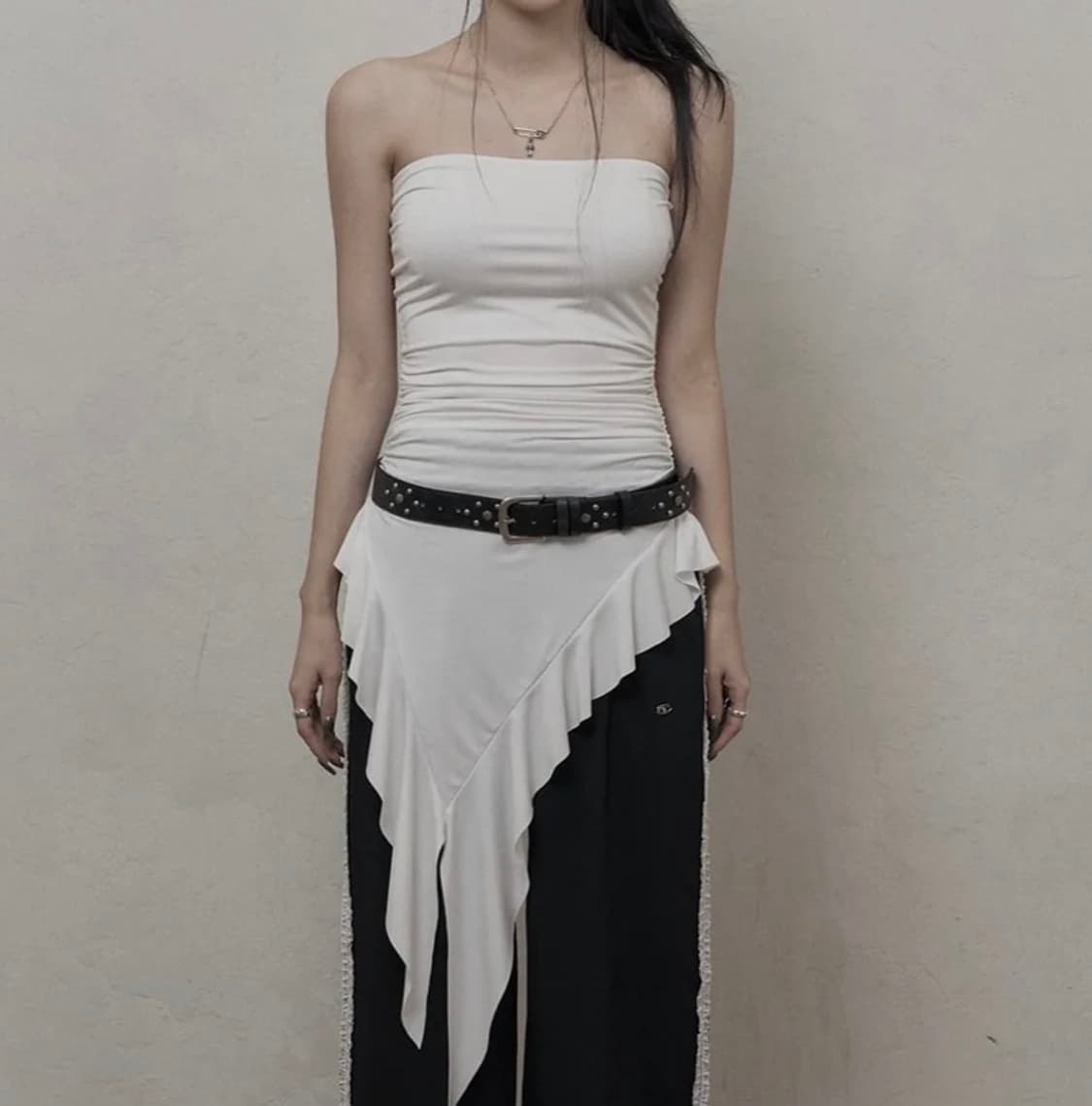 카키포인트 Ruffled Layered Top  상품이미지1