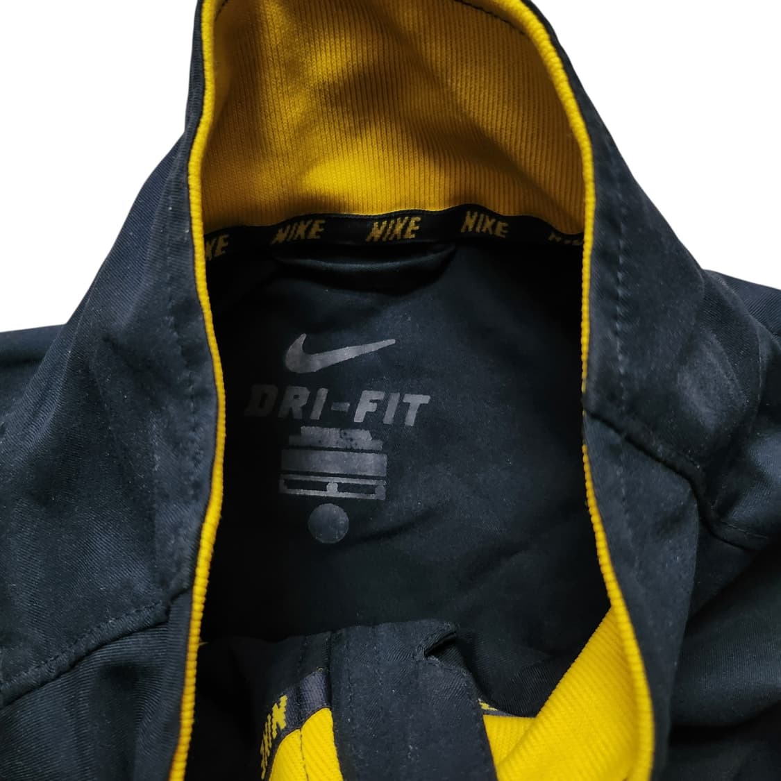 나이키 바람막이 상품이미지2