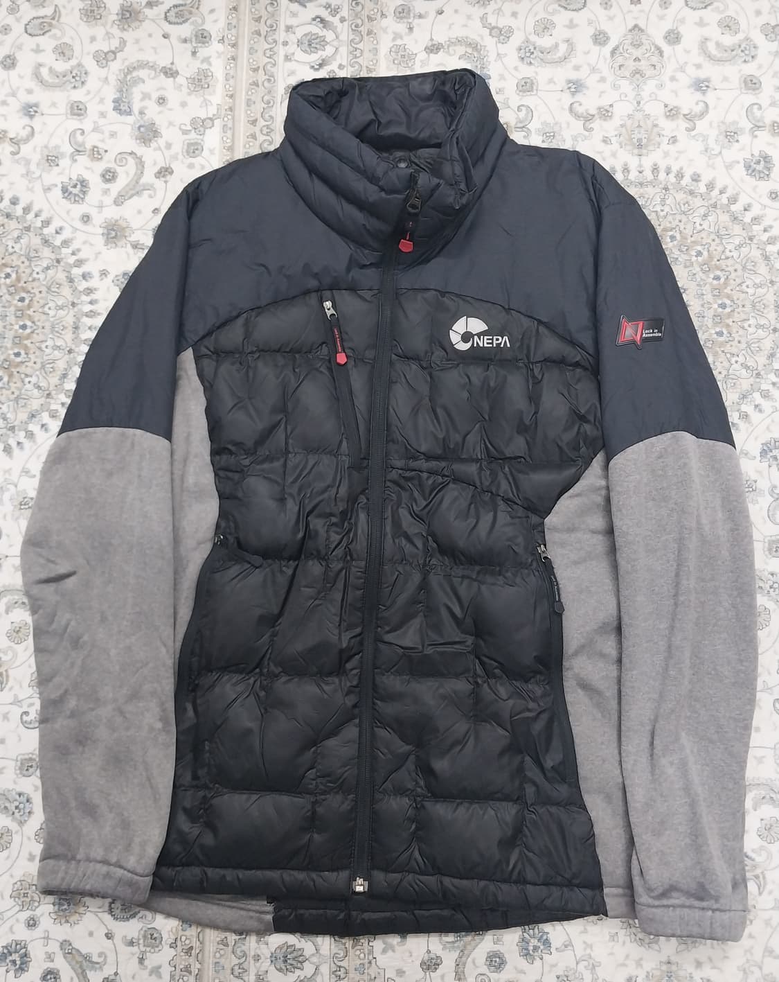 네파 경량 패딩 105 상품이미지1
