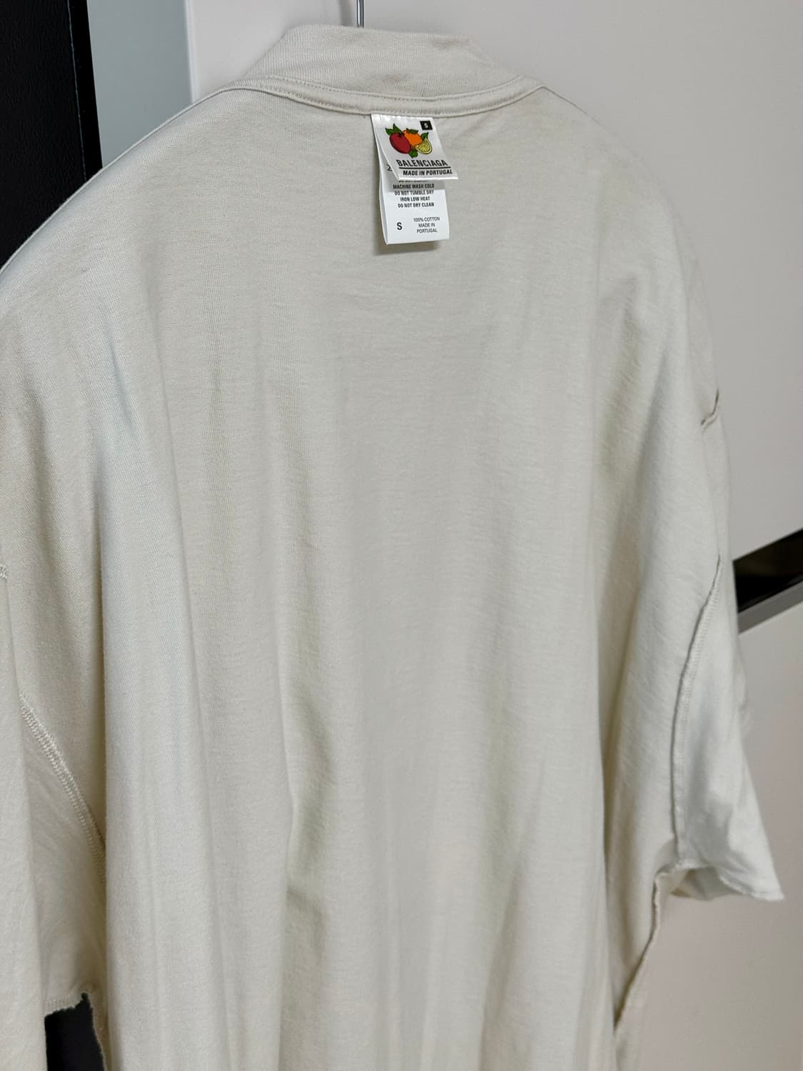 발렌시아가 xxxl 3xl 오버사이즈 인사이드아웃 티셔츠 반팔 상품이미지4