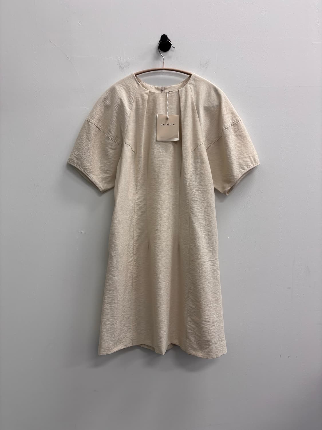 오떼뜨(octette) 볼륨 슬리브 미니 원피스 아이보리 상품이미지3