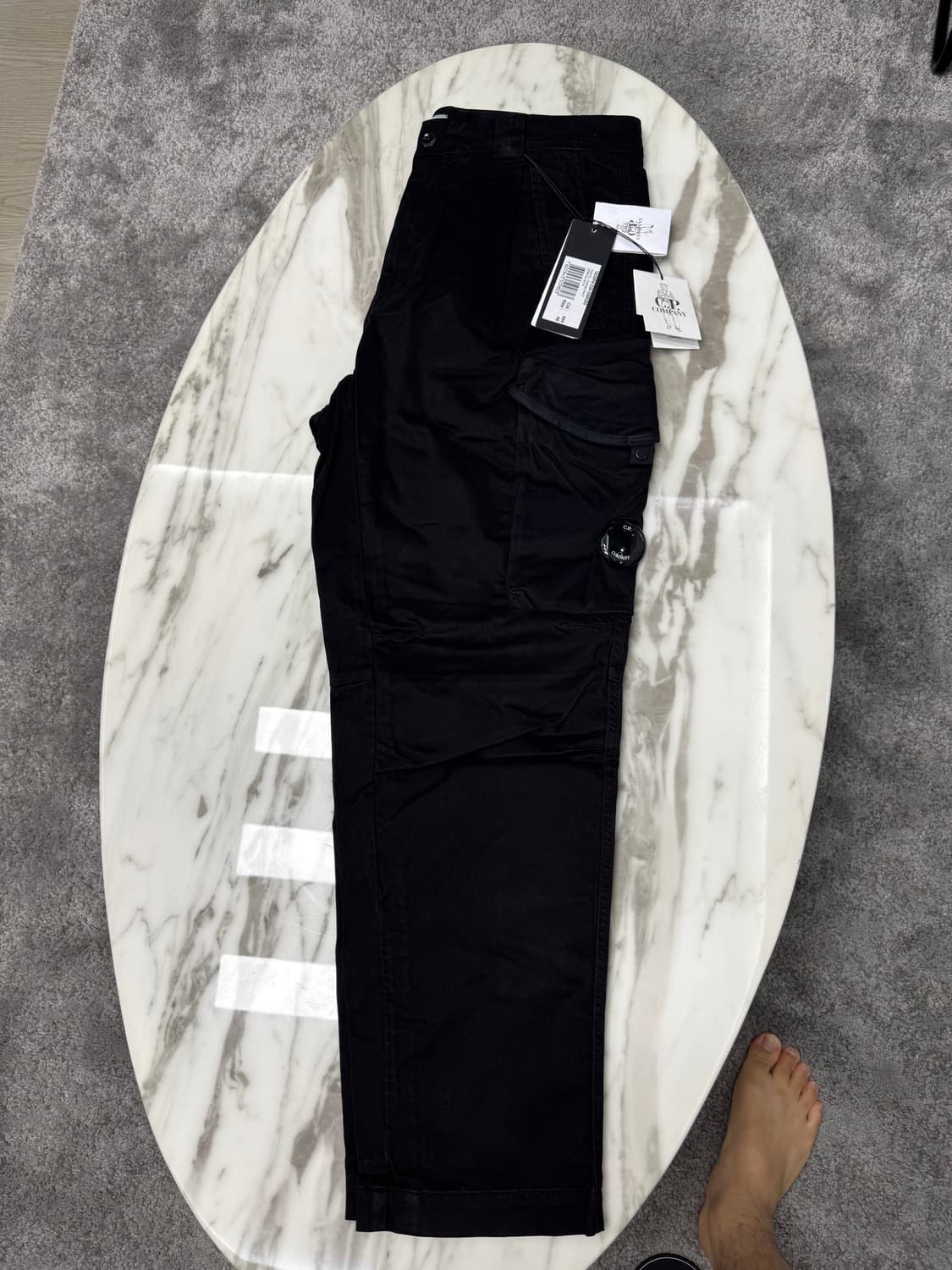 cp컴퍼니 스트레치 사틴 루즈핏 카고팬츠 48 상품이미지7