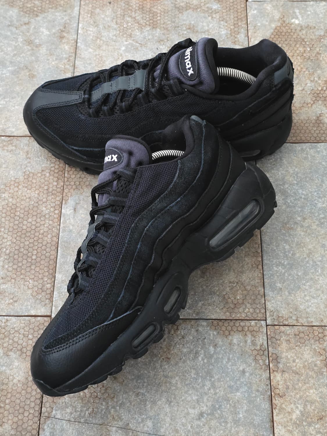 (250)나이키 에어맥스 95 에센셜 트리플 블랙 상품이미지5