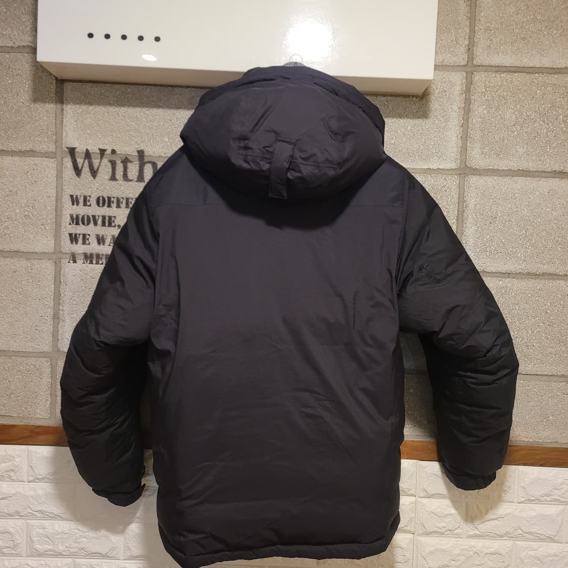 네파 그린란드 헤비구스다운 패딩 85 상품이미지2