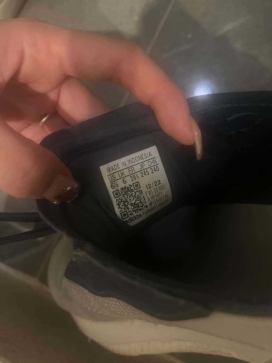 Adidas 운동화 245 상품이미지3