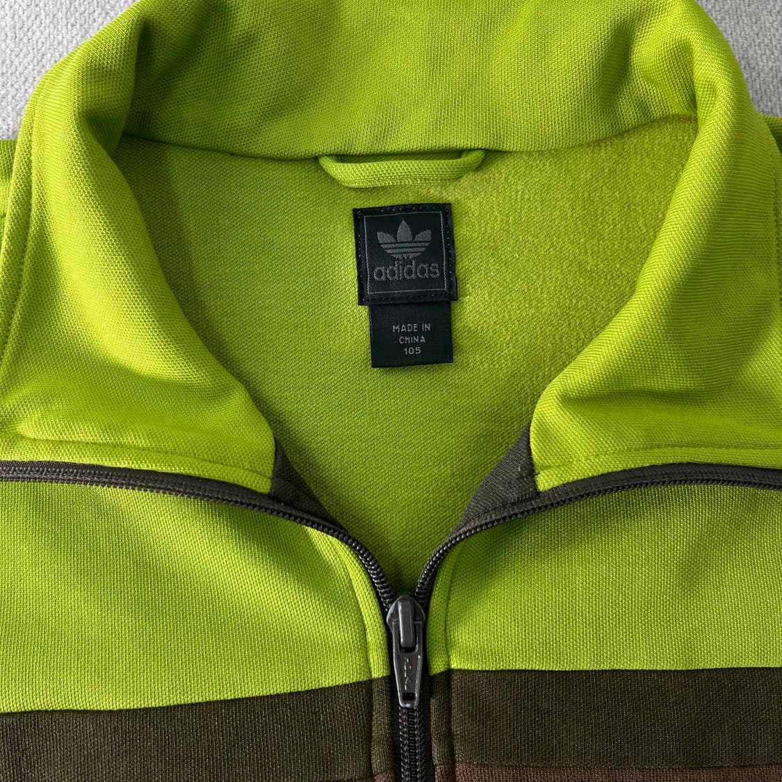 100 아디다스 X 오아이스 83-C 카키 트랙탑 져지 상품이미지3
