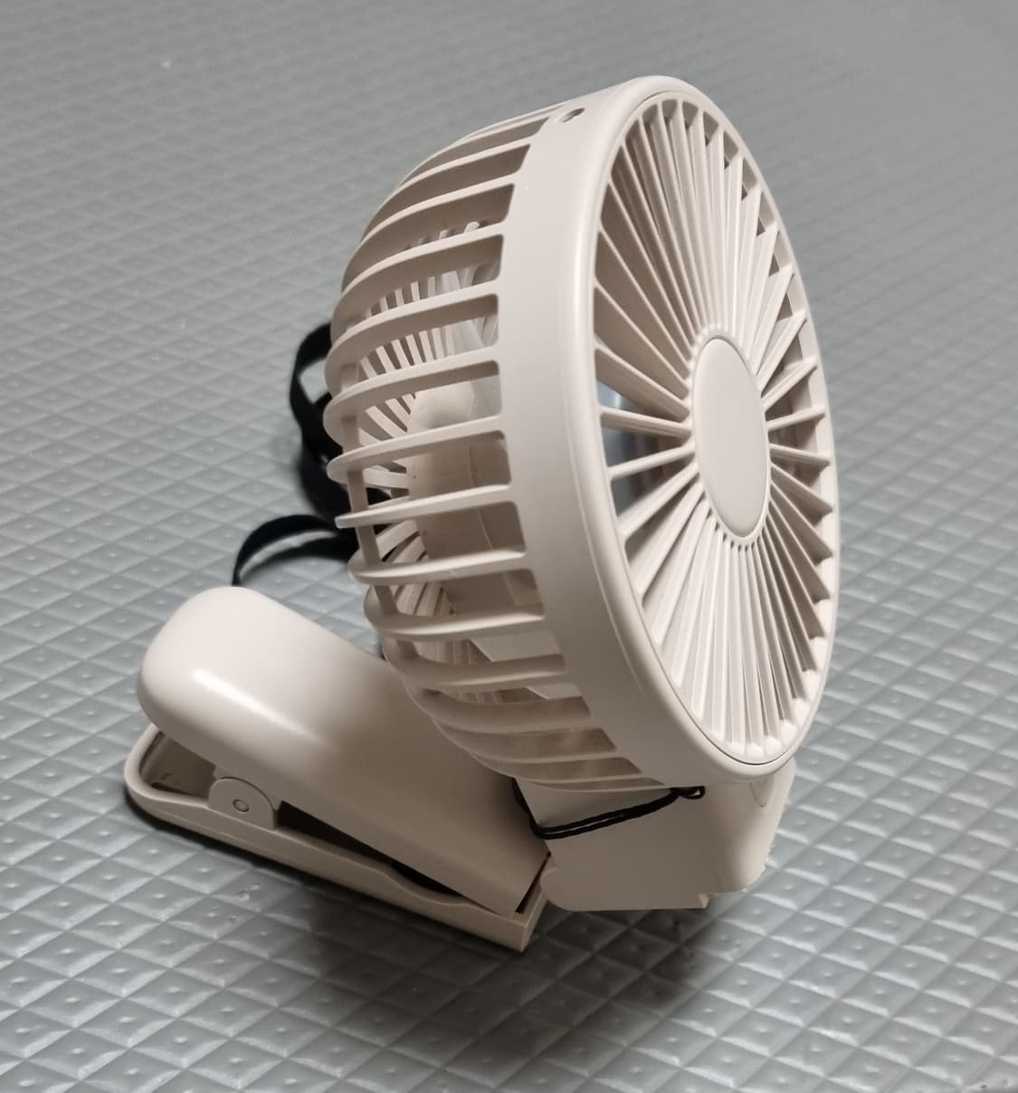 무선 멀티 접이식 집게형 휴대 선풍기  상품이미지9