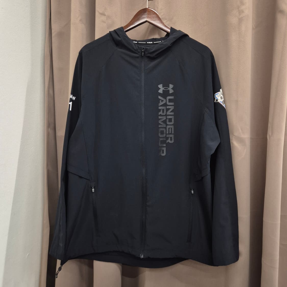 언더아머 윈드브레이커 자켓 2XL 상품이미지1