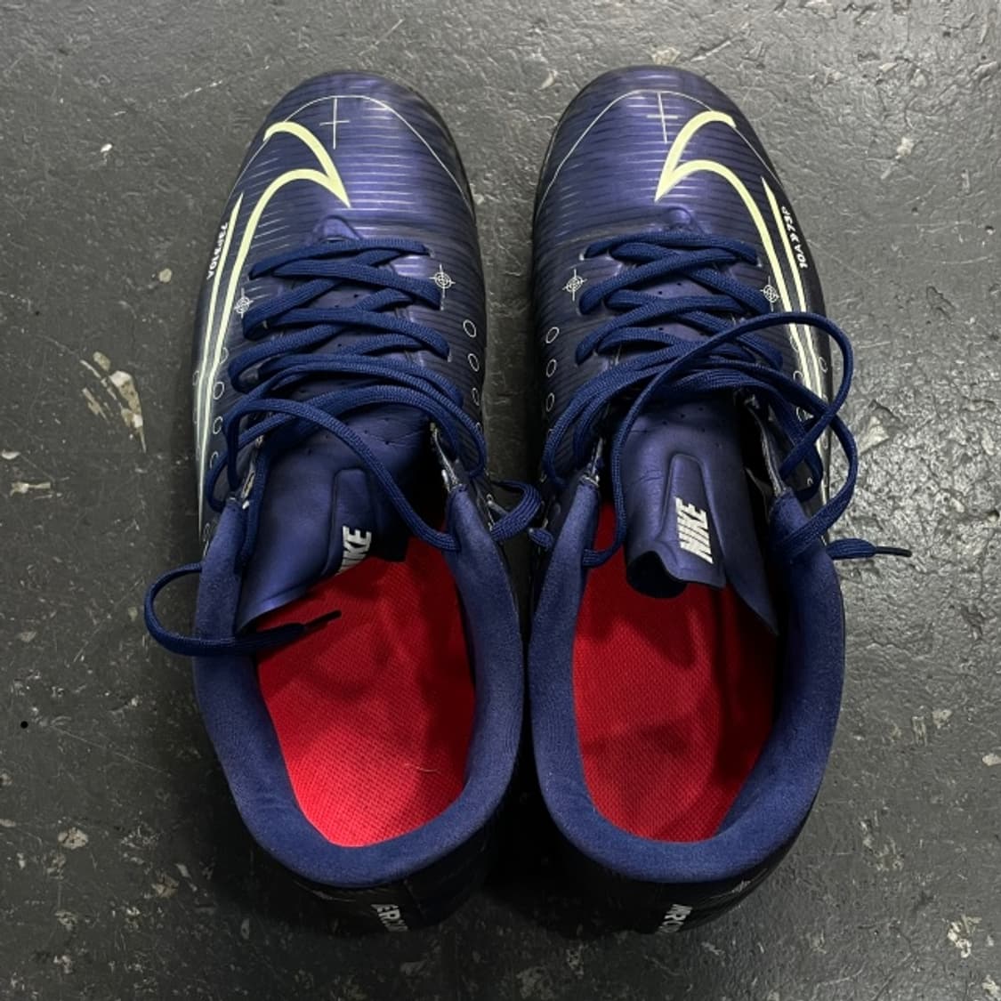 260 나이키 머큐리얼 베이퍼 13 풋살화  상품이미지8