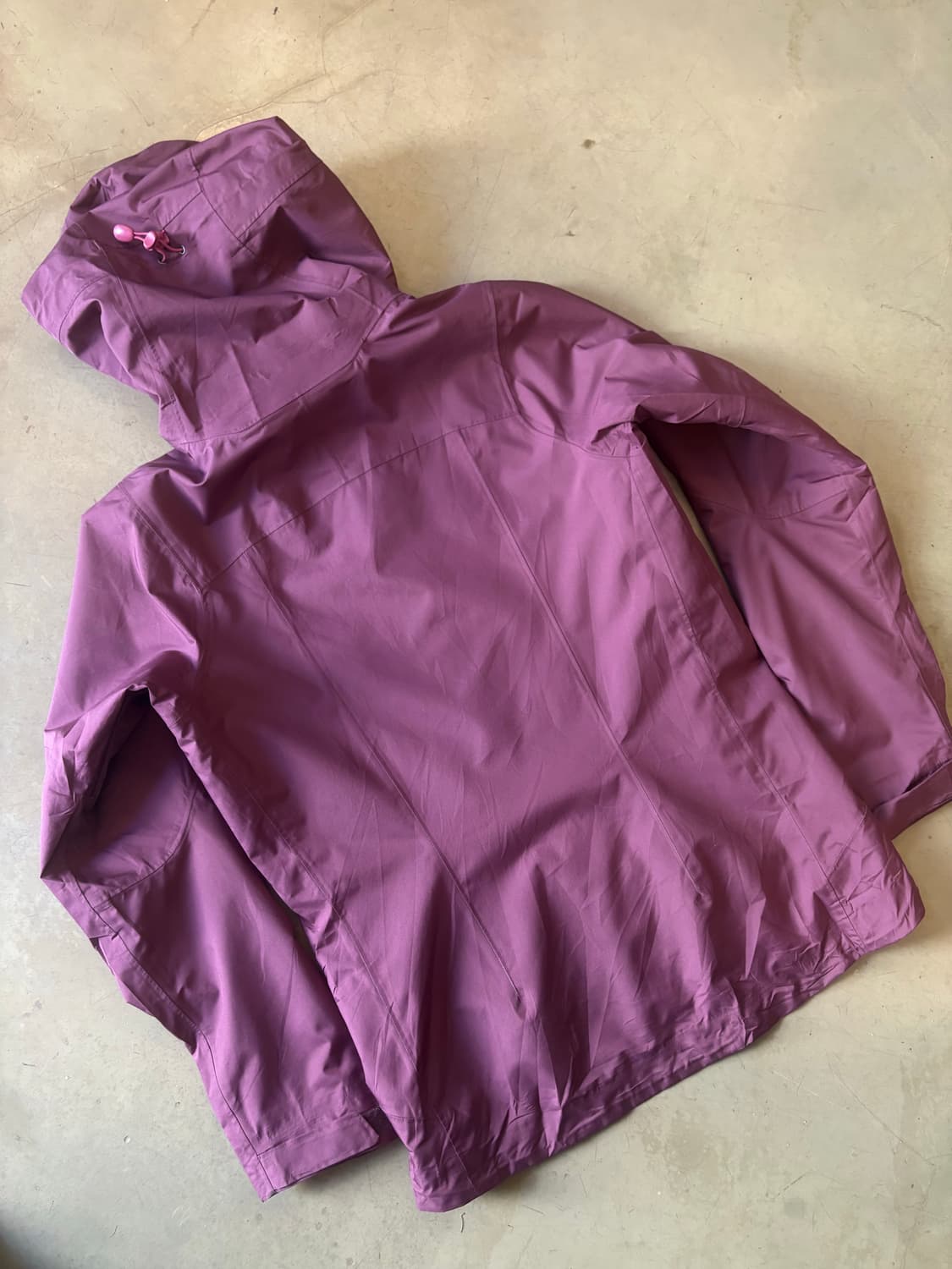 파타고니아 바람막이 자켓 우먼 상품이미지2