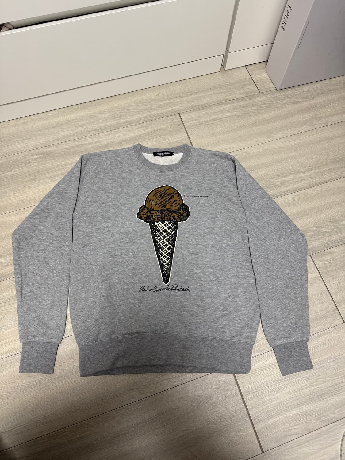 언더커버 여성 맨투맨  상품이미지1