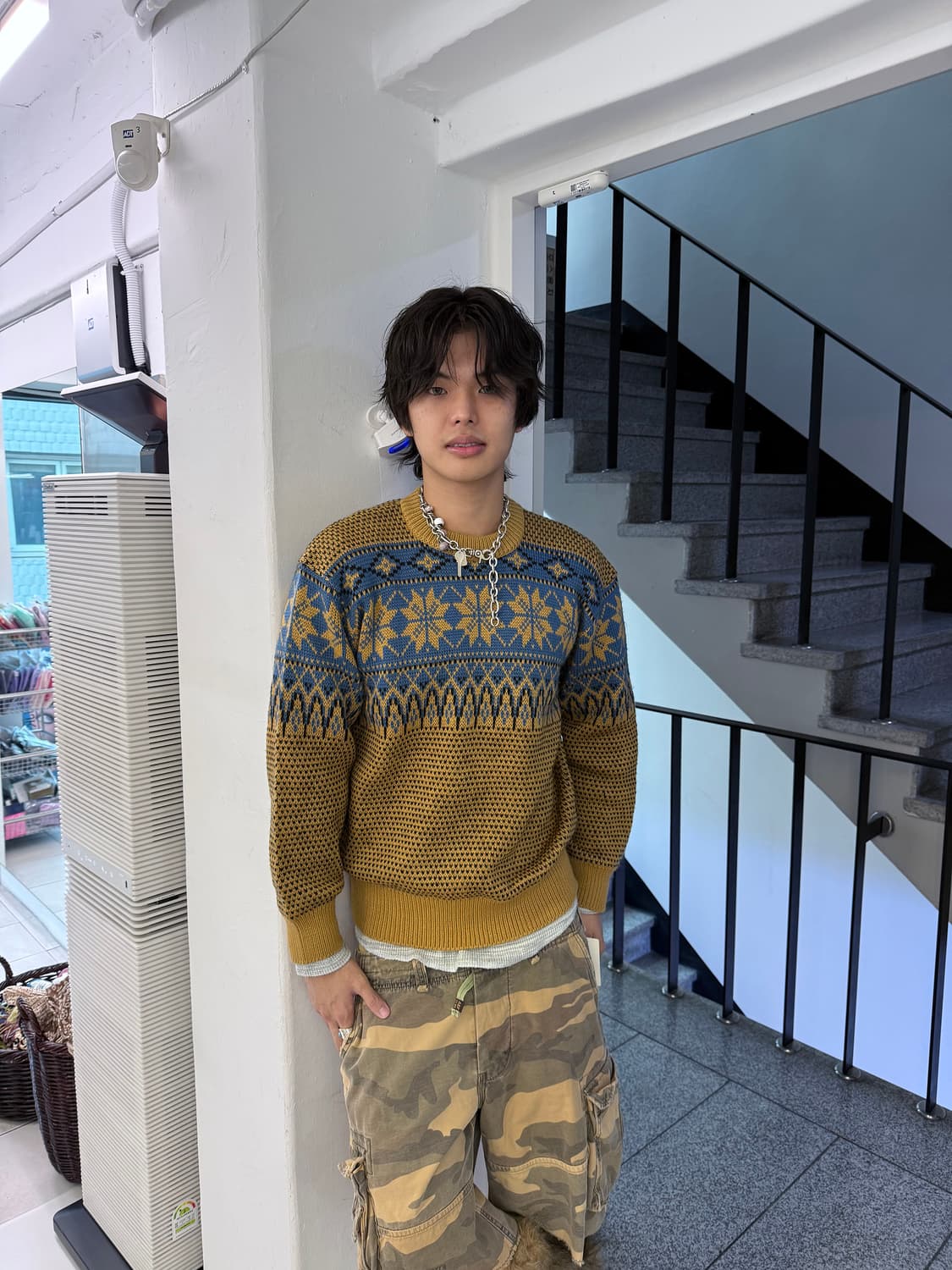 snowflake heavy ski sweater 상품이미지1