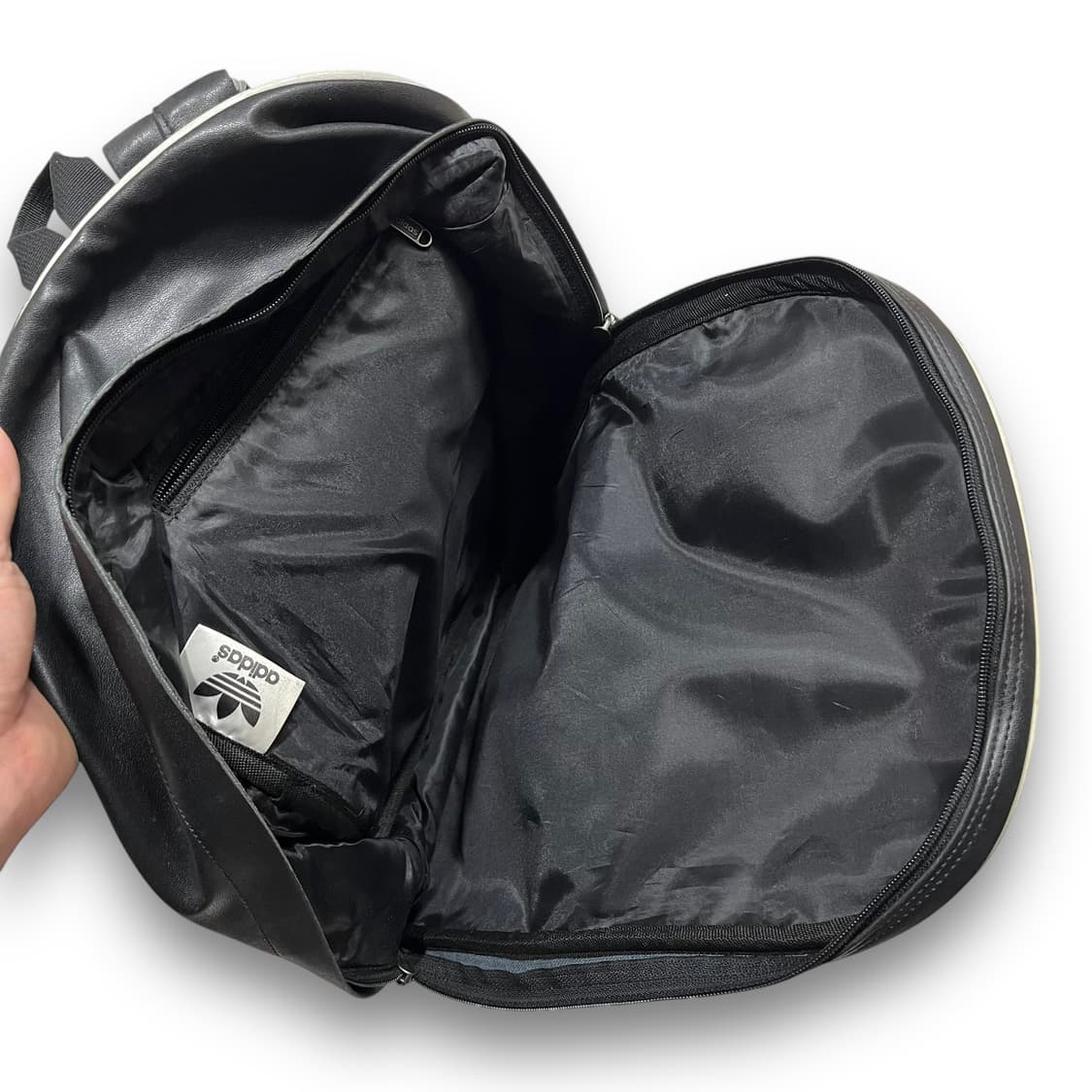 아디다스 90s 빅로고 락시크 비건레더 다크 백팩 상품이미지8