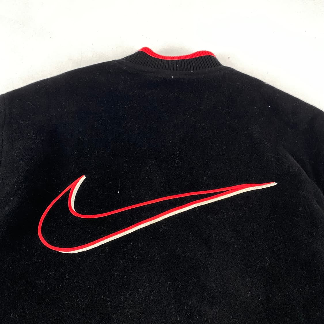 나이키 90‘s 빅스우시 블랙 모직 바시티 점퍼 (105) 상품이미지5