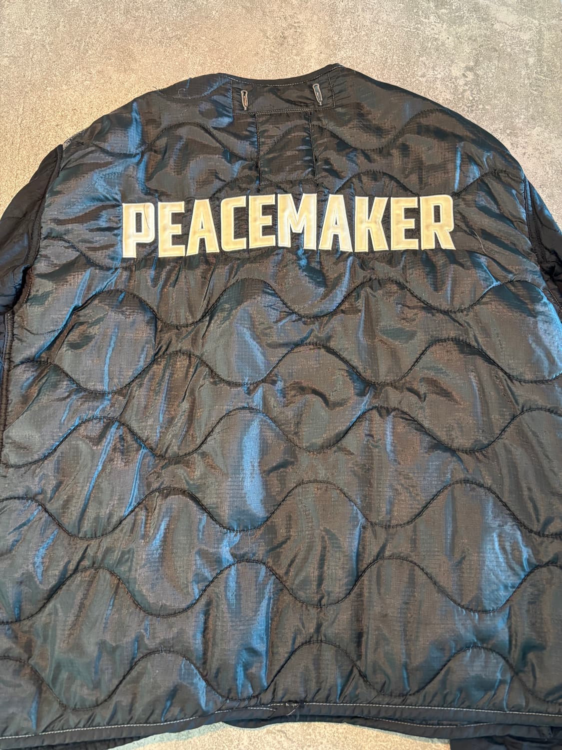 OAMC 리 워크 지퍼 라이너 퀼트 패딩 재킷 - 블랙 상품이미지3