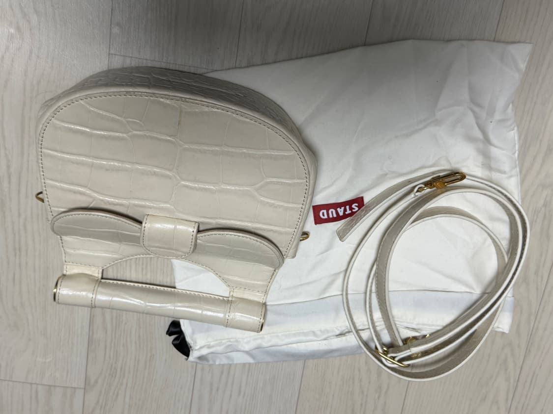 스타우드 핸드백 크로스백 상품이미지1