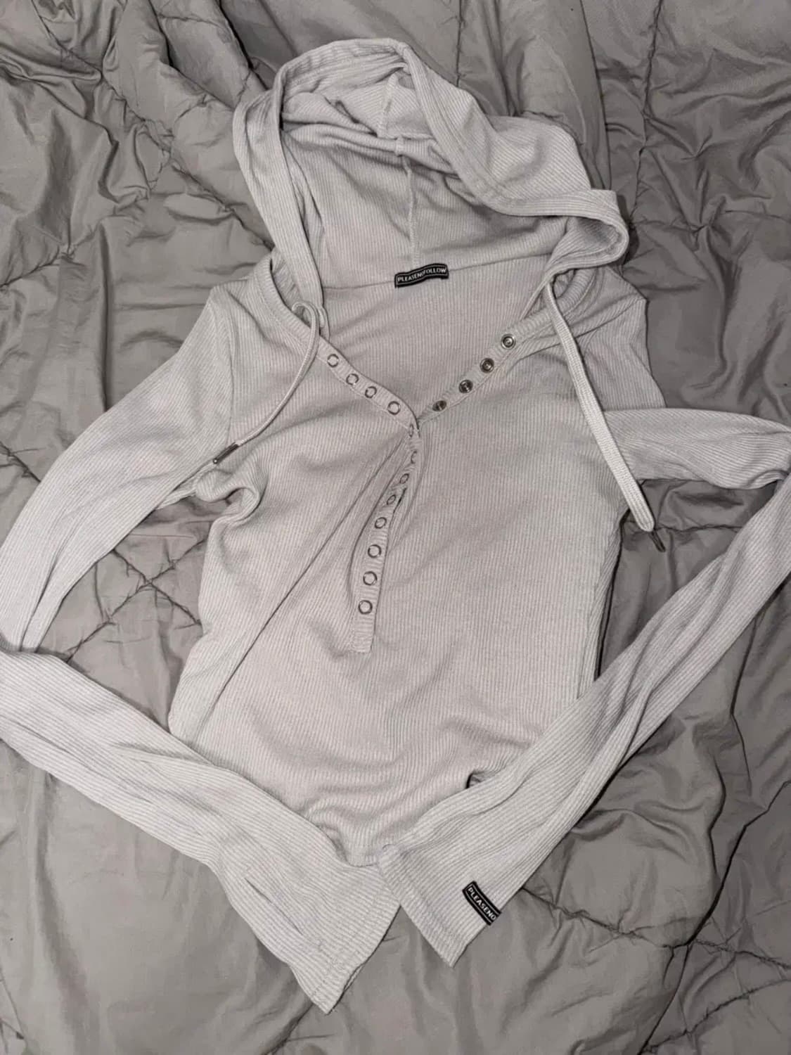 플리즈노팔로우 조이 스냅후드탑 샌드 상품이미지2