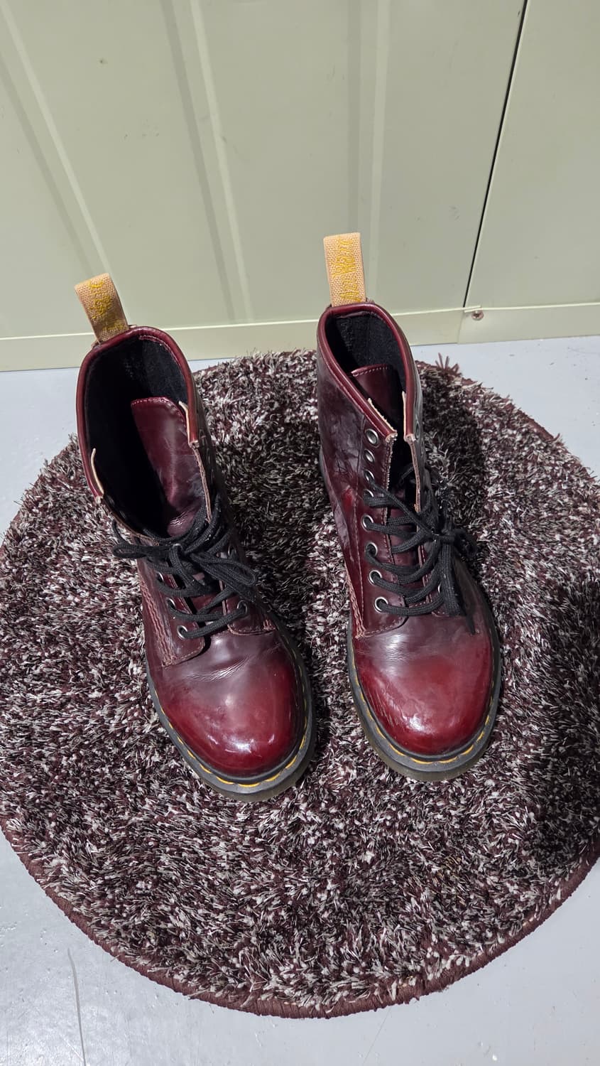 닥터마틴 1460 체리레드 레더 부츠 상품이미지1