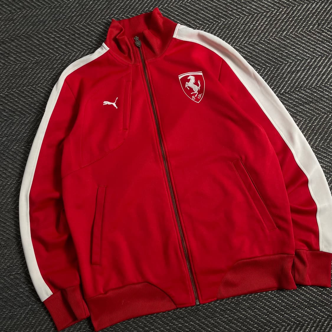 푸마 올드스쿨 페라리 레이싱 스웻 트랙탑 자켓 y 3865 상품이미지1