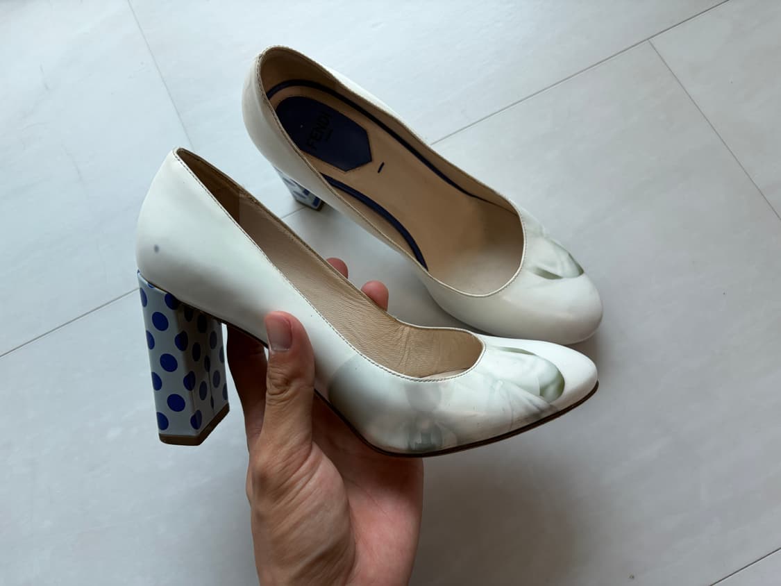 2010s Fendi floral blue dot pumps 상품이미지2