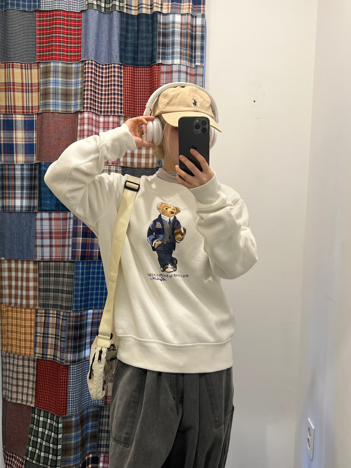 폴로 베어 크림 맨투맨 상품이미지1