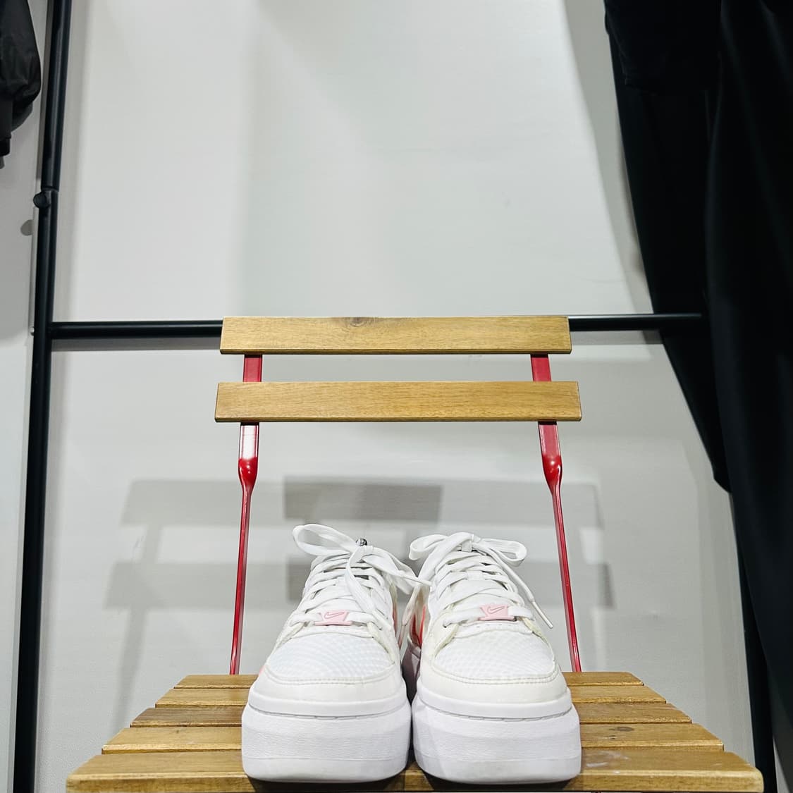 240) 나이키 운동화 여성 여자 신발 코트 비전 알타 화이트 상품이미지2