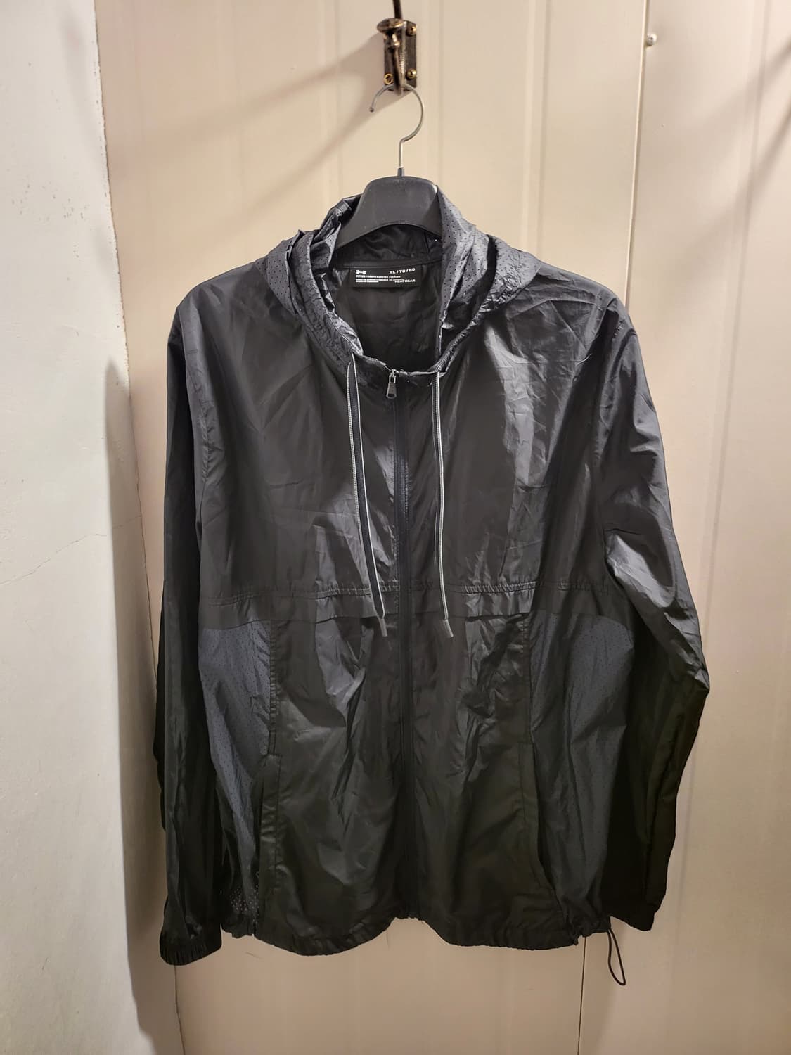 [XL]언더아머 후드 경량바람막이 블랙 상품이미지1