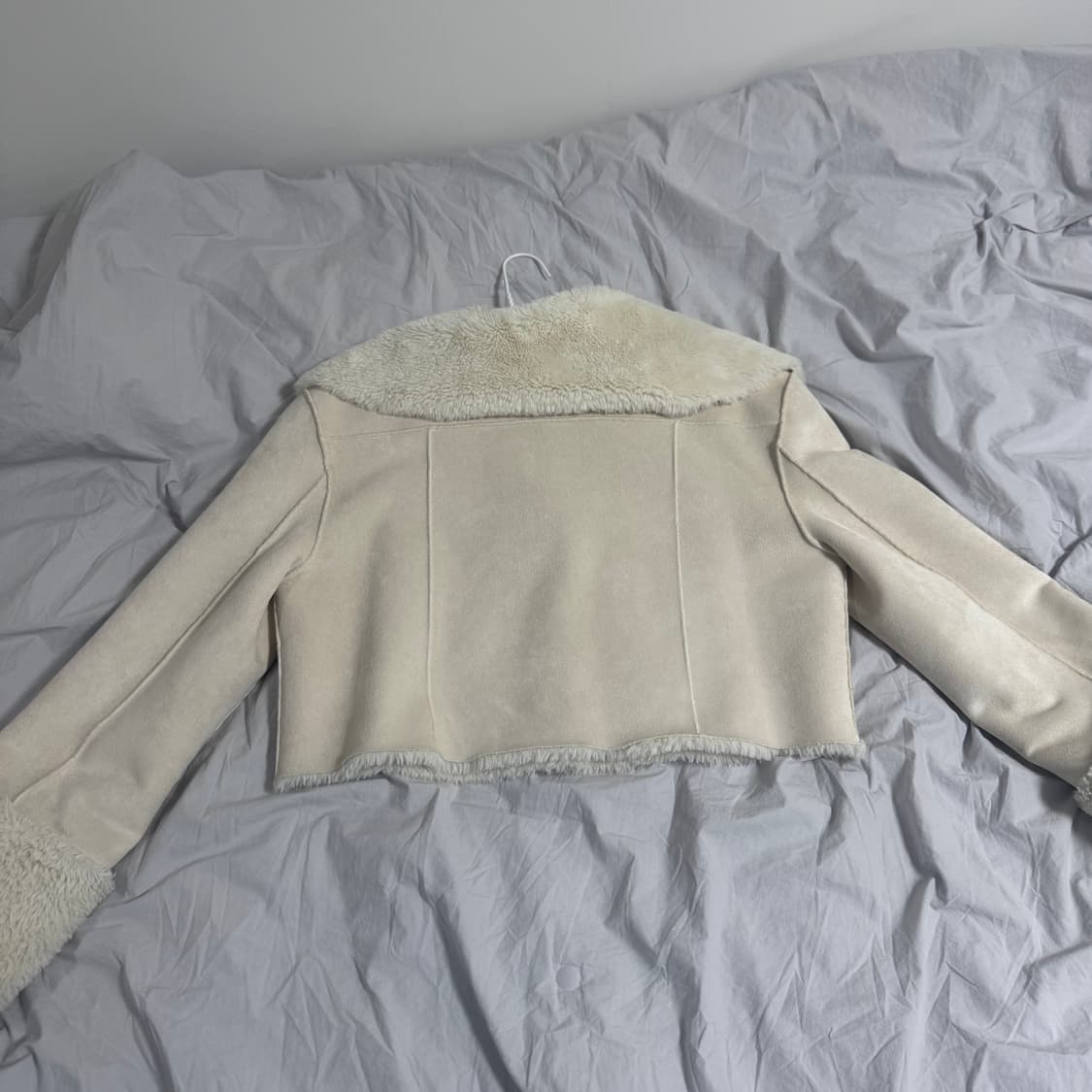 낫유어로즈 세일러 리버시블 무스탕 화이트 m 상품이미지3